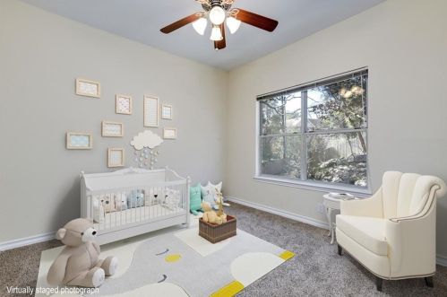 208 Ashworth Dr, Austin TX 78746 exterior