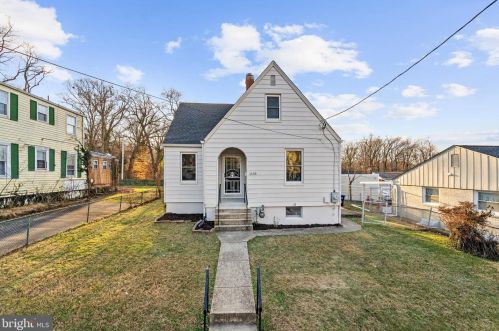 1135 Chaplin St, Washington DC  20019-4923 exterior