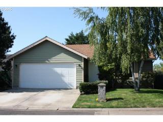 1782 Oakhurst Ct, Eugene, OR 97402-8002