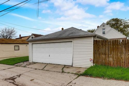 4451 53, Milwaukee WI 53218-5711 exterior