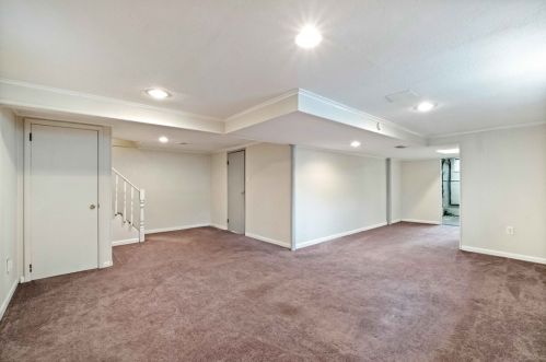 1475 Keever Ave, Pittsburgh PA 15205-3811 exterior