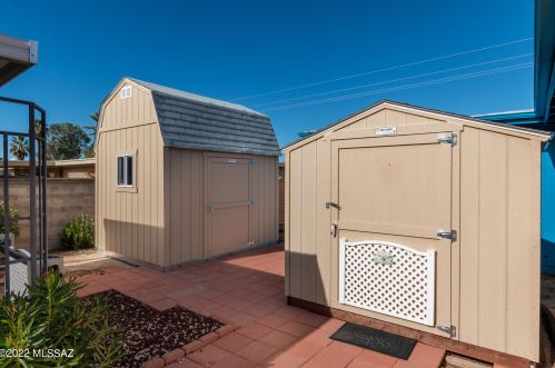 9442 5th St, Tucson AZ 85716-5005 exterior