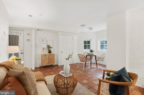 1429 Q St, Washington DC 20009-3808 exterior