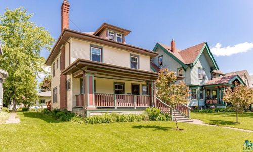 4319 Robinson St, Duluth, MN 55804-2115