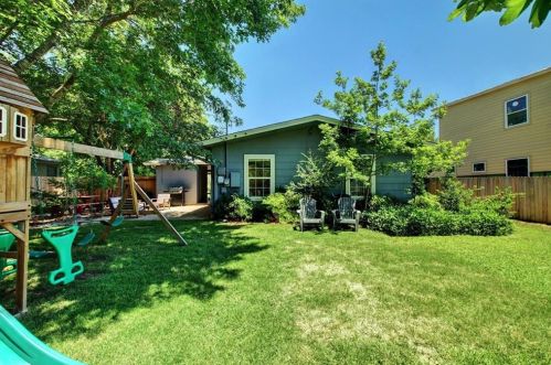 1229 Corona Dr, Austin TX 78723-2511 exterior
