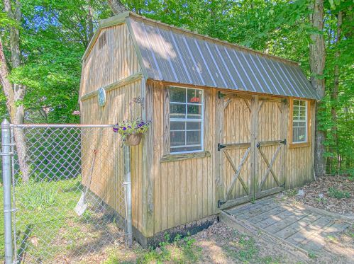 64630 Cassopolis Rd, Cassopolis, MI 49031-9650