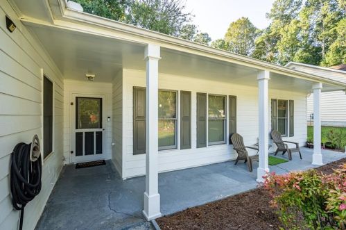 2862 Oakwilde Ct, Lithonia, GA 30039-4913