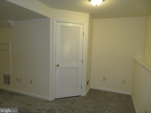 225 Foxmanor Ln, Glen Burnie MD 21061-6349 exterior