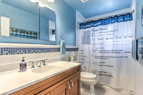 309 Amsterdam Ave, Babylon NY 11704-4929 exterior