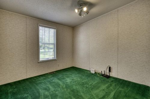 3907 Rollinghills Rd, Conroe TX 77303-4667 exterior