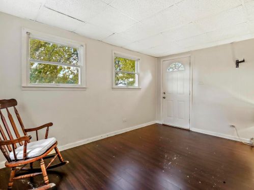 11467 Whipple St, Chicago IL 60655-2128 exterior