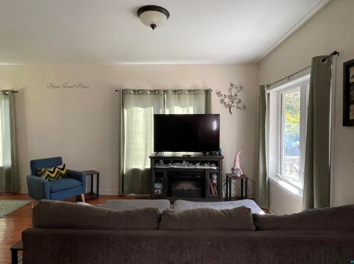 324 63 Ave, Duluth MN 55807-1931 exterior