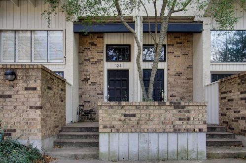 3515 Brown St, Dallas, TX 75219-4721