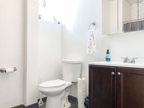 2558 Superior St, Chicago IL  60612-1109 exterior