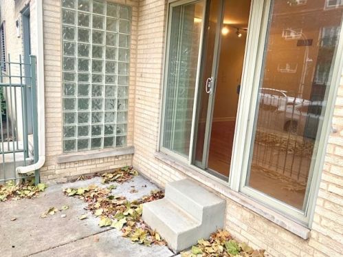 1248 Byron St, Chicago IL  60613-2804 exterior