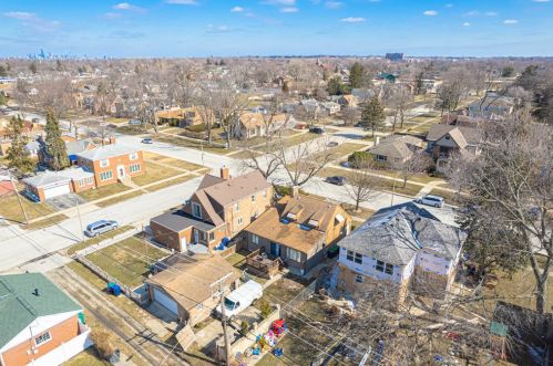 9704 Central Park Ave, Chicago IL 60805-3003 exterior