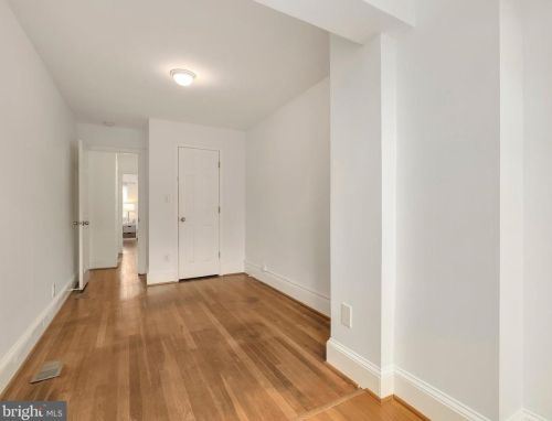 326 Emerson St, Washington DC  20011-4110 exterior