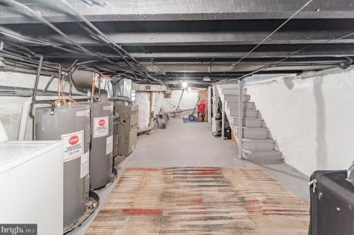 4048 Marshall St, Philadelphia PA 19140-2505 exterior