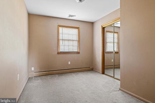 79 Orchard Ave, Runnemede NJ 08078-1356 exterior