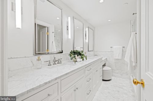 1667 Avon Pl, Washington DC 20007-2959 exterior