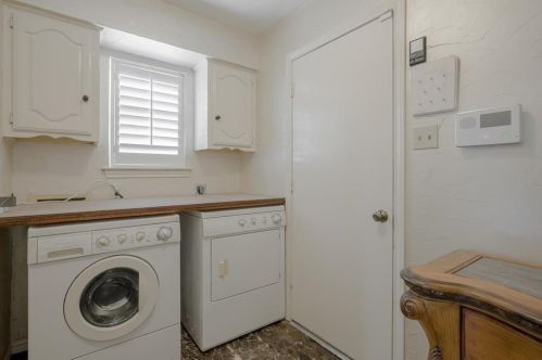 6715 Clearhaven Dr, Dallas TX 75248-4151 exterior