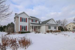 1202 Mclean Dr, Madison, WI 53718-8248
