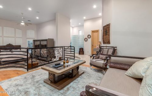 13816 18th St, Phoenix AZ 85022-2878 exterior