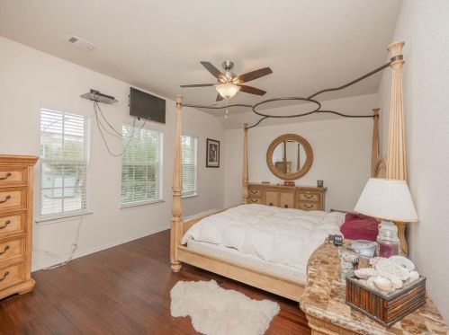 5629 Emma Thompson Way, Austin TX 78747-1711 exterior