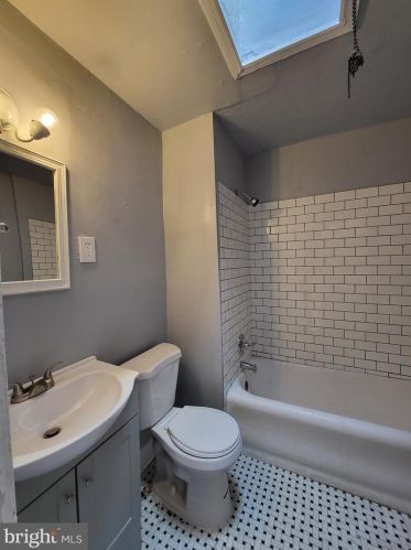 1839 68 St, Philadelphia PA 19142-1322 exterior