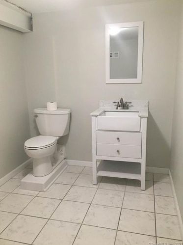 121 Morningside Dr, Torrington CT 06790-5841 exterior