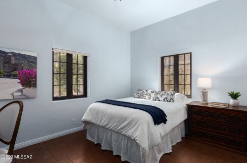 5210 Camino Real, Tucson AZ  85718-5029 exterior