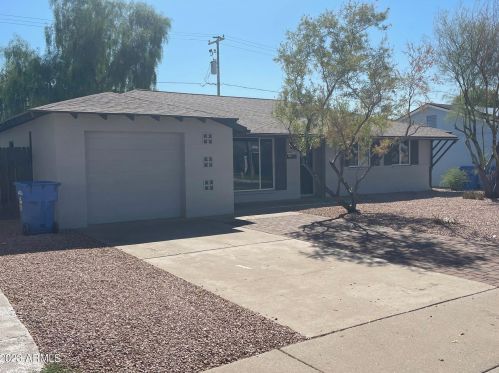 12611 25th Ave, Phoenix AZ  85029-2533 exterior