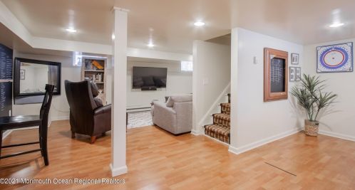 60 Chestnut St, Red Bank NJ exterior