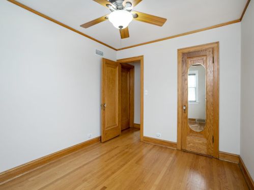 6749 Raven St, Chicago IL 60631-2533 exterior