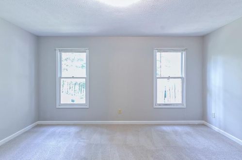 2263 Wellington Cir, Lithonia GA exterior