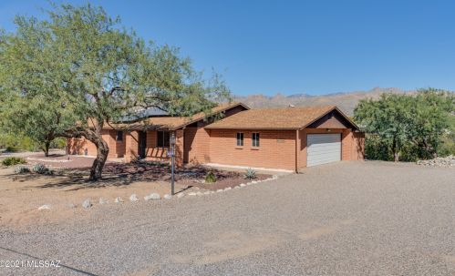 3510 Catalina Way, Tucson, AZ 85749-9591