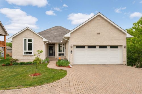 2083 Division St, Saint Paul MN  55109-4147 exterior