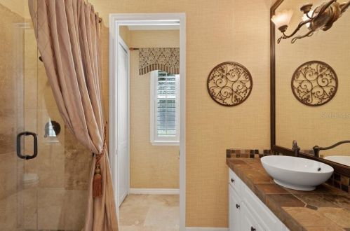 239 New Gate Loop, Lake Mary FL 32746-4127 exterior