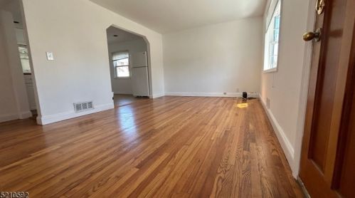 67 Prescott Turn, Clark NJ  07066-2424 exterior