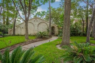12310 Longworth Ln, Houston TX  77024-6128 exterior