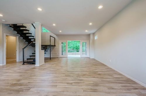 948 Bruce Cir, Atlanta GA 30316-3104 exterior