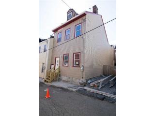 841 Blossom Way, Pittsburgh PA  15212-5068 exterior