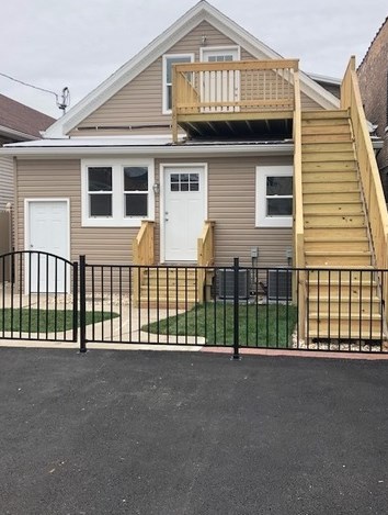 5940 63rd Pl, Chicago IL  60638-5416 exterior