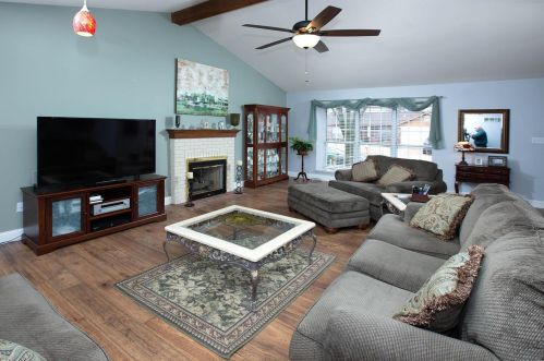 4836 Daltrey Ct, Saint Louis MO 63129-1656 exterior