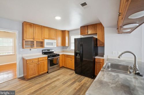 2610 Briggs Chaney Rd, Silver Spring MD  20905-4508 exterior