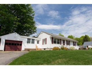 904 Hall St, Manchester, NH 03104-3820