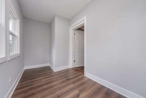 10133 Perry Ave, Chicago IL 60628-3428 exterior