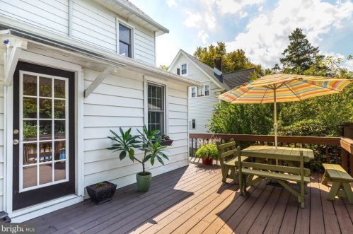 317 Graisbury Ave, Camden NJ 08106-2056 exterior