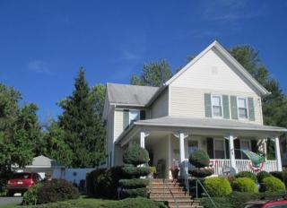 113 Smith St, Scranton, PA 18512-2357