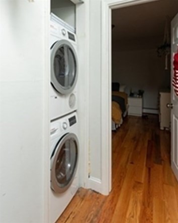 442 4 St, Boston MA 02127-2653 exterior